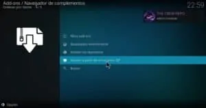 Aguarde a confirmação de que o repositório The Crew foi instalado com sucesso no Kodi
